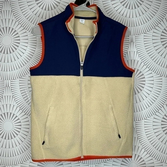 Boys vest - Picture 1 of 4